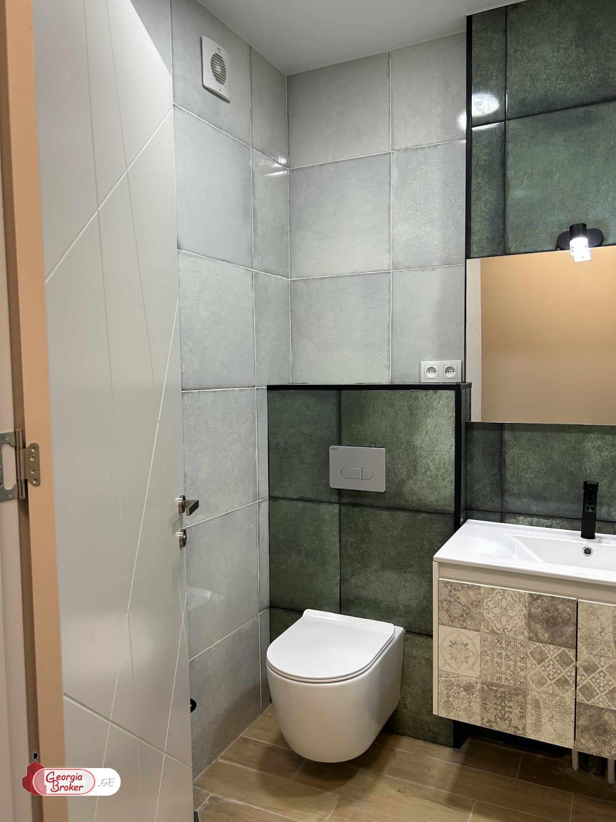 იყიდება ახალი გარემონტებული 2 ოთახიანი ბინა